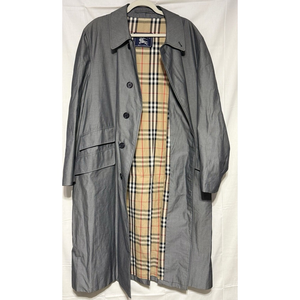 Burberrys Made in England Mens 100% Cotton Grey Mac Coat Nova Check VTG 52 / 42